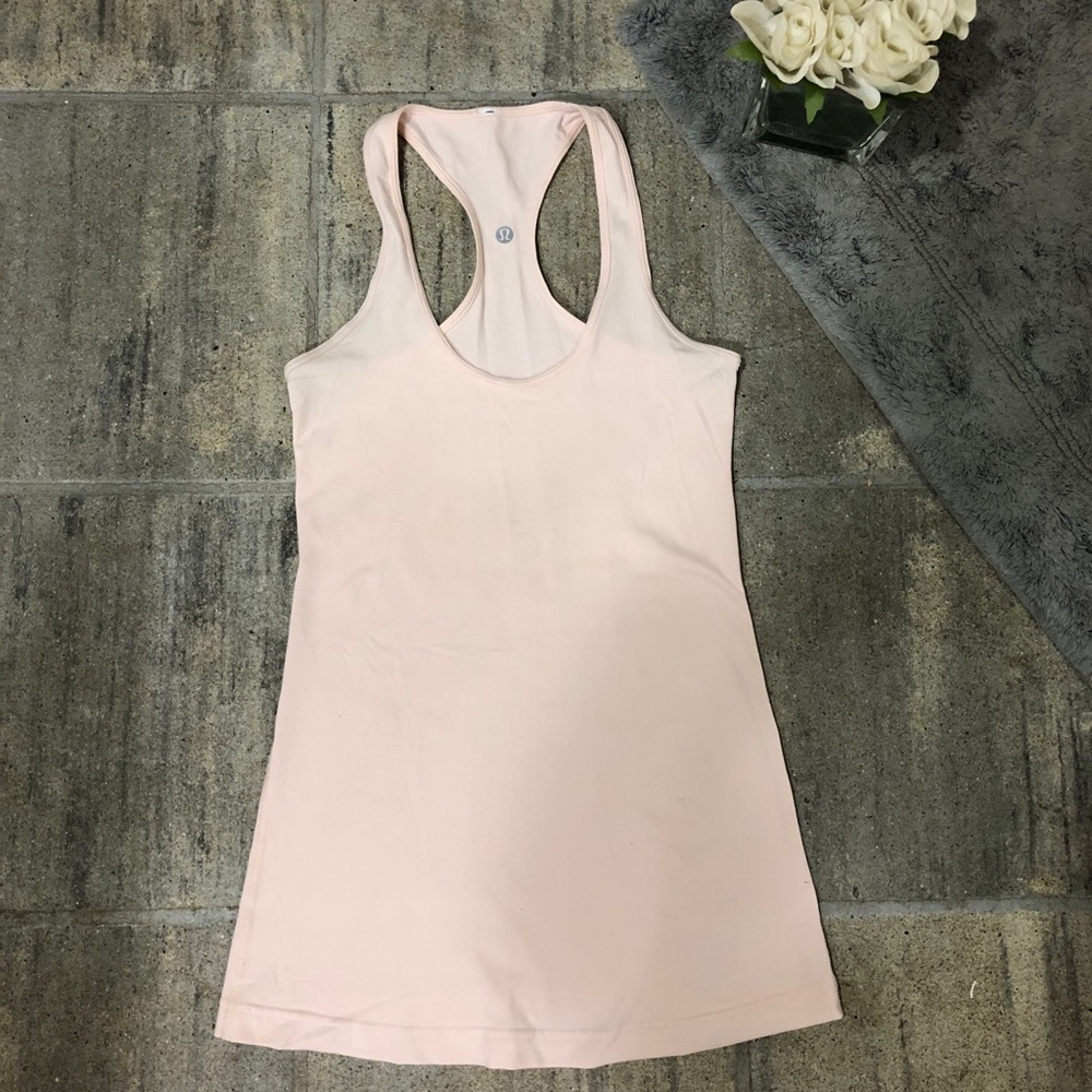 Lululemon cool racerback tank size 4 in shell pink